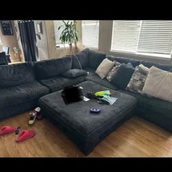 Sectional Couch 