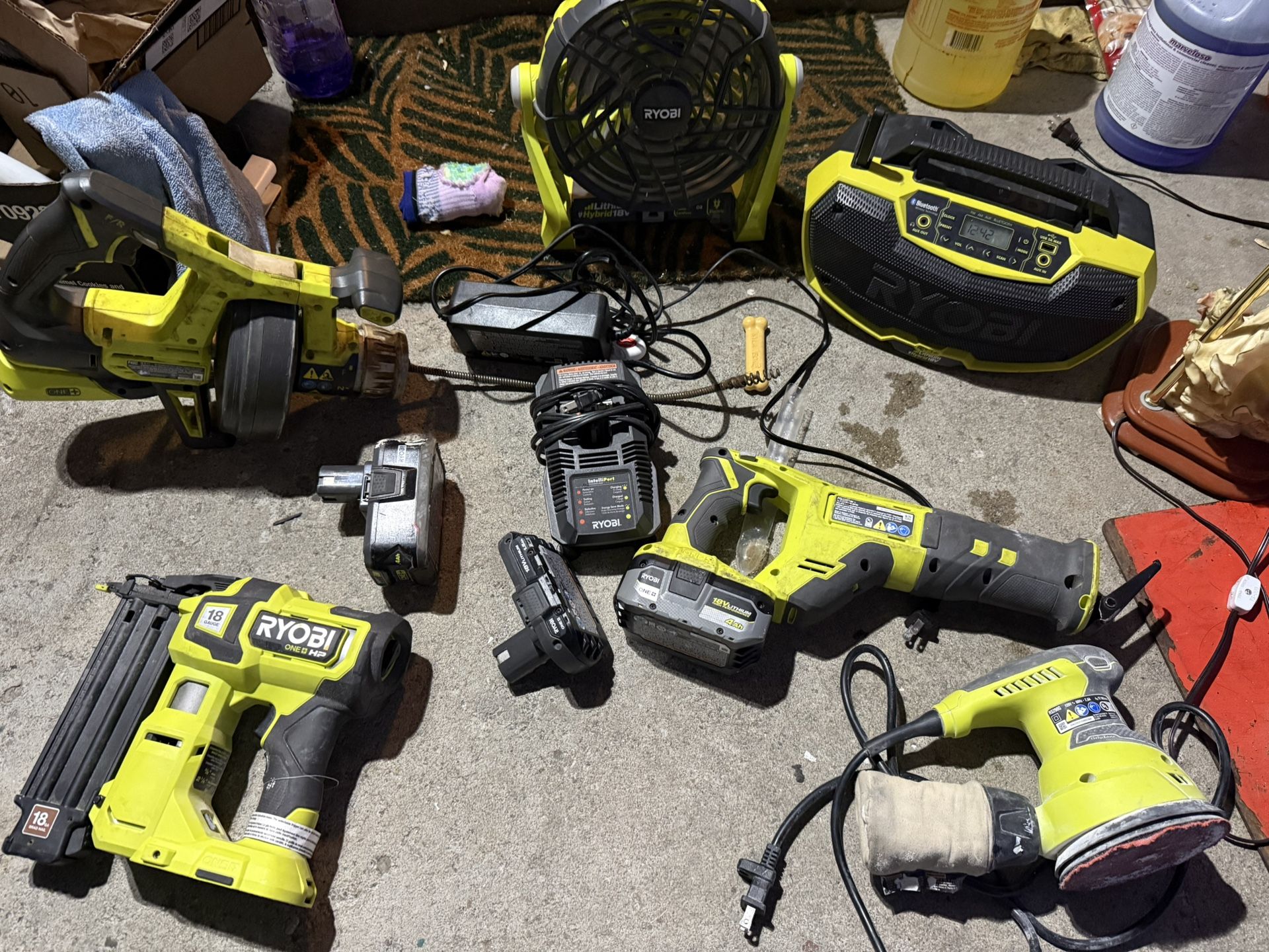 RYOBI Tools 