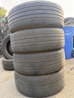 265/65/18 Good used set of Michelin tires