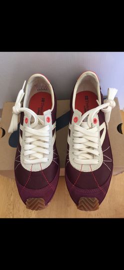 NEW Women’s Tretorn Sneakers, Size 6.5