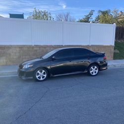 2013 Toyota Corolla $4,600