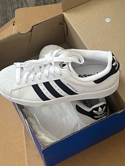 NEW Adidas Superstar II Women’s Size 8 White/Black JH7032 – Original Box”.