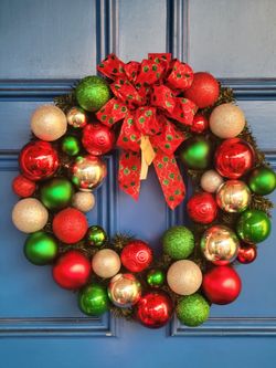 Red/Green/Silver Christmas Wreath - 18 Inches