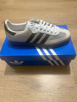 Adidas women shoes size 9.5