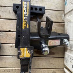 Weight Distribution Hitch