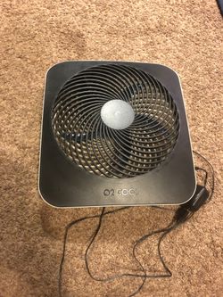 O2 Cool battery or corded personal fan 13”x12”