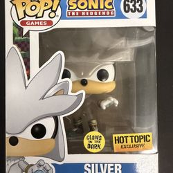 Silver 633 Funko Pop – Sonic the Hedgehog – Hot Topic Exclusive & GITD