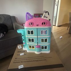 Gabby’s Doll House