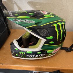 Bell  MX 9 Motorcycle Helmet Youth