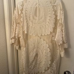 Lace Robe 