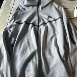 Nike Tech XXL