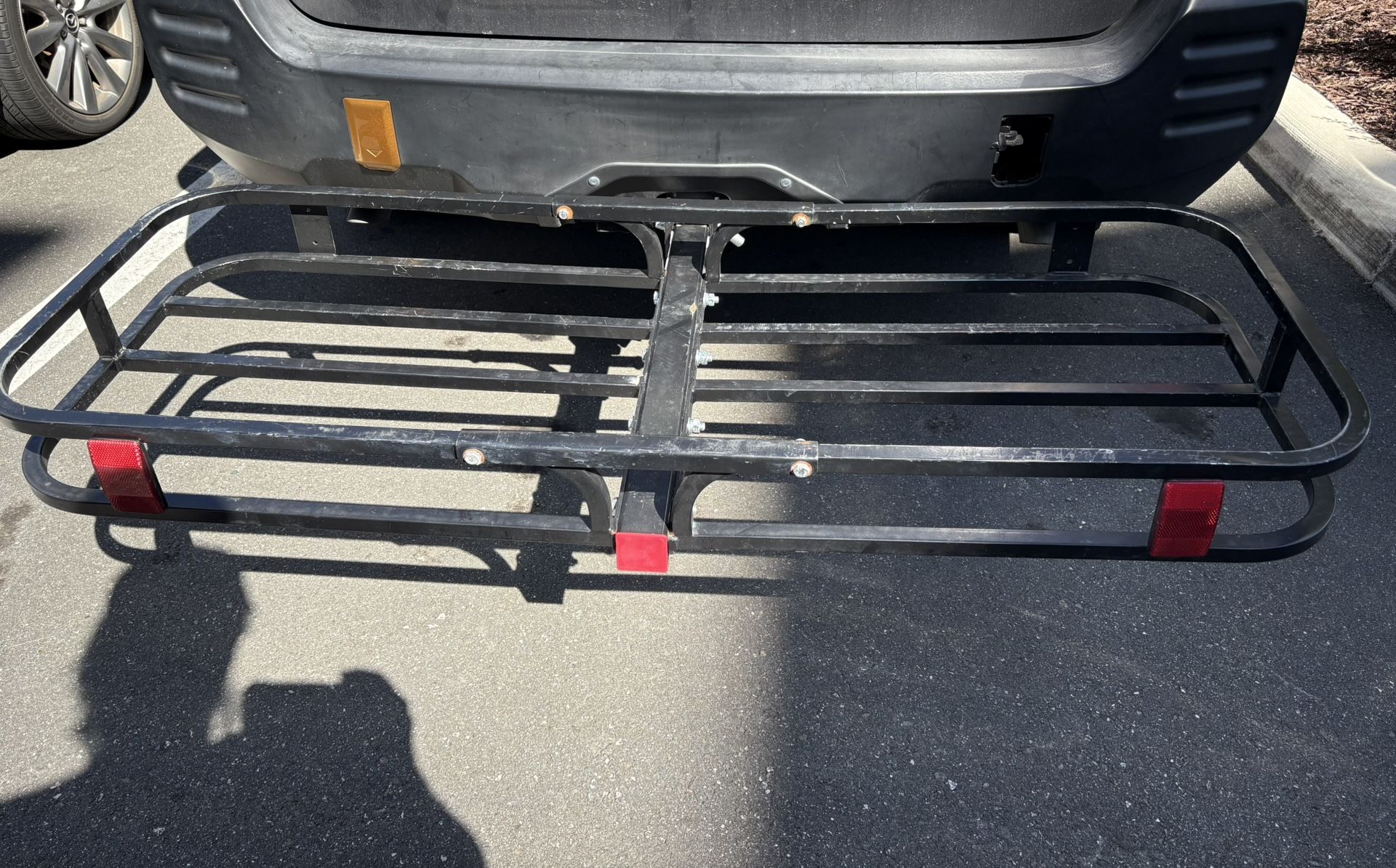 Cargo Carrier For Trailer Hitch