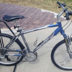 Giant Sedona DX 24-Speed Hybrid Bike for Sale in Naval Air Station Point  Mugu, CA - OfferUp
