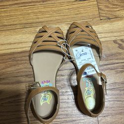 Kids sandals