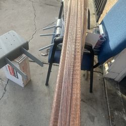 Reducers and T-moldings 