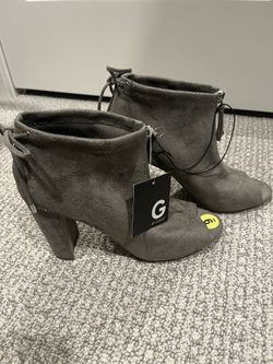 Women's G by GUESS Gray Zip Peep Toe Heels Size 9