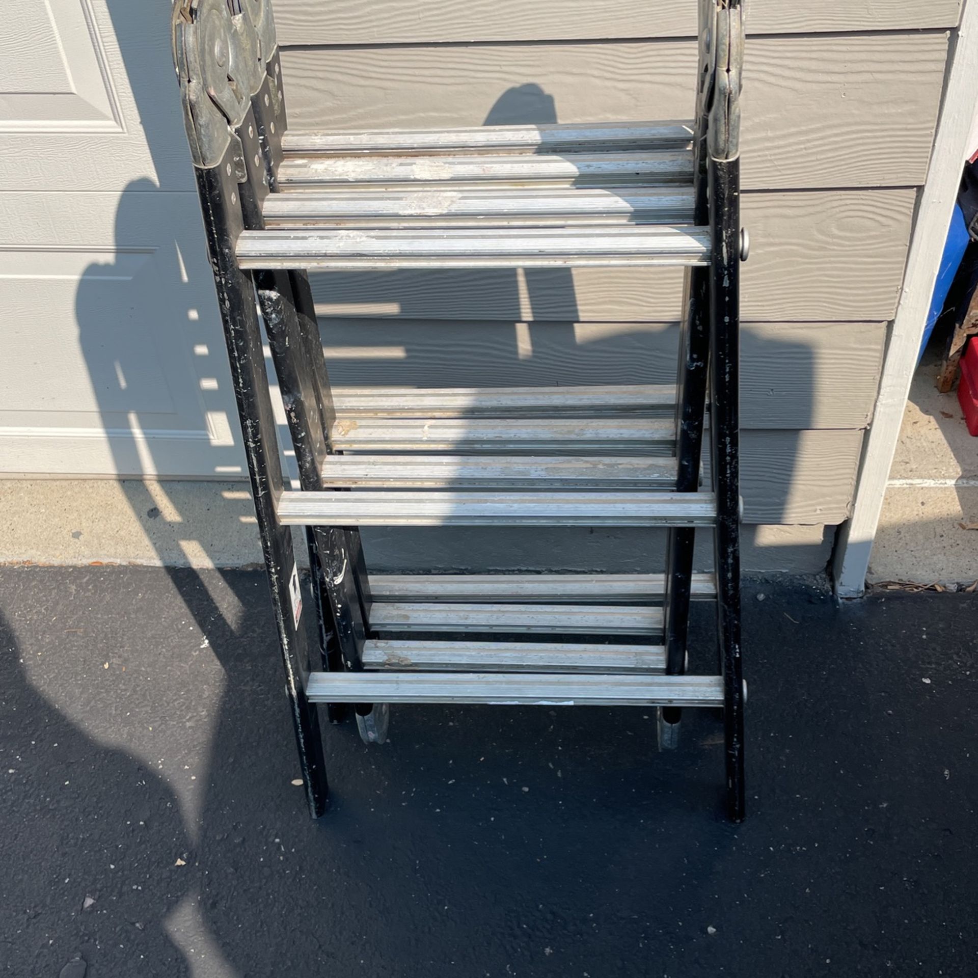 VersaLadder Stepladder 6.3ft Straight 12.7 Ft