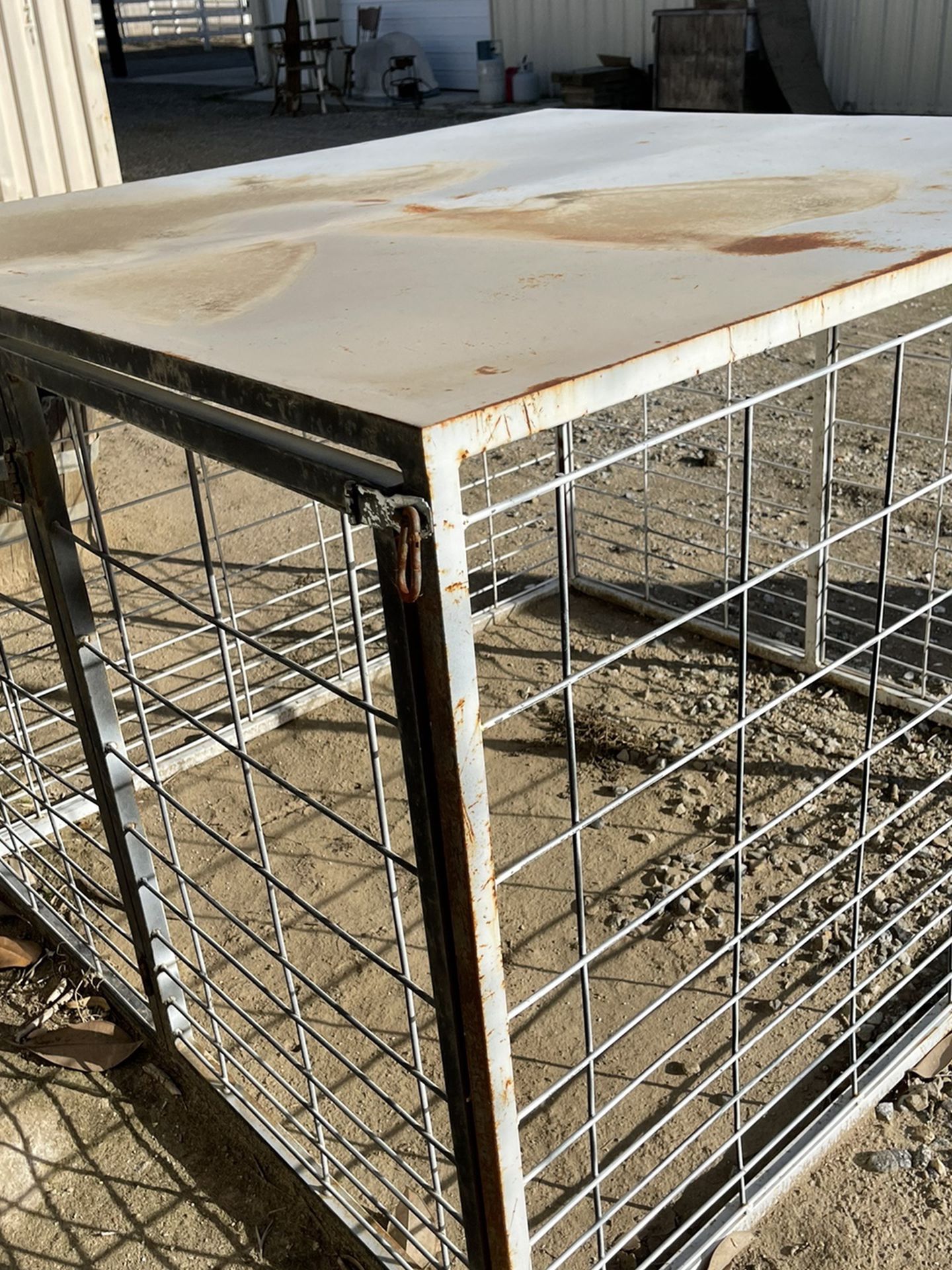 Truck Bed Livestock Cage
