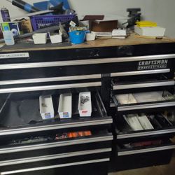Moving Sale Everything Must Gotool