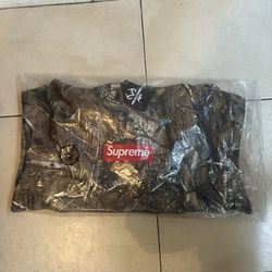 Supreme Camo Box Logo Size L. In Hand 