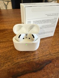 BRAND NEW AirPods 4 with Active Noise Cancellation – Never Used!