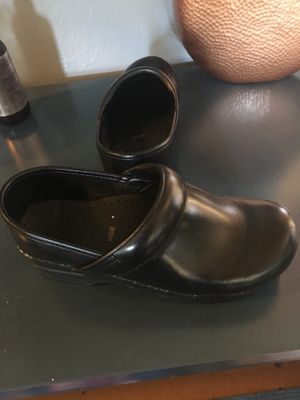 Bjournal Shoes Similar To Dansko Clothing In Raleigh Bjournal Shoes Similar To Dansko Clothing In Raleigh Nc Offerup