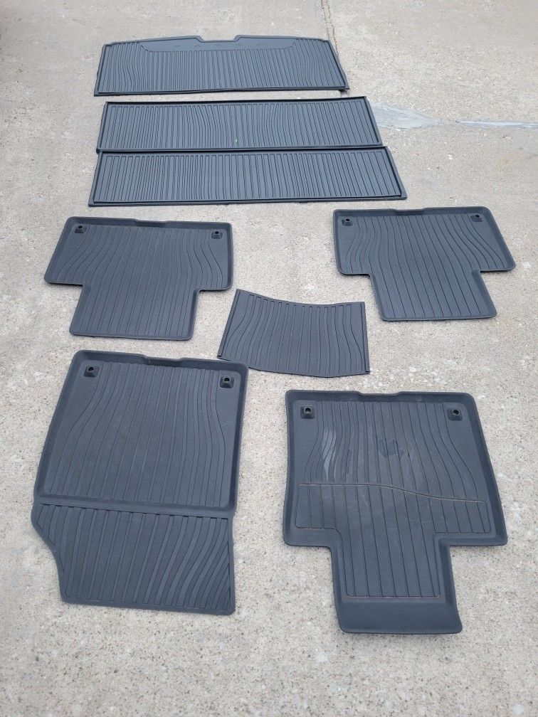 2021-26 Volvo XC 90 Factory Rubber Floor Mats