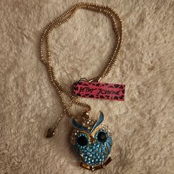 BETSY Johnson Blue Owl Gold toned Necklace
