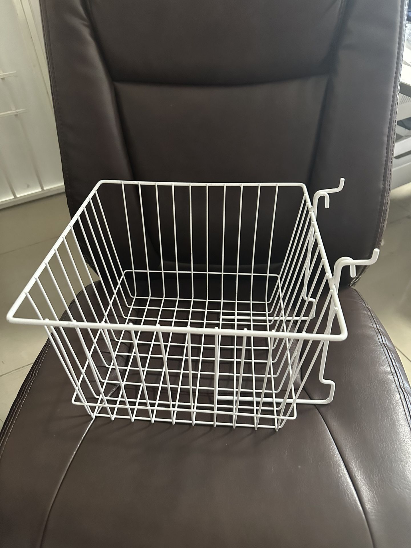 12X12X8 Inch mini Grid Basket With 4 Inch Slanted Front Lip for Slate all & Wire Grid