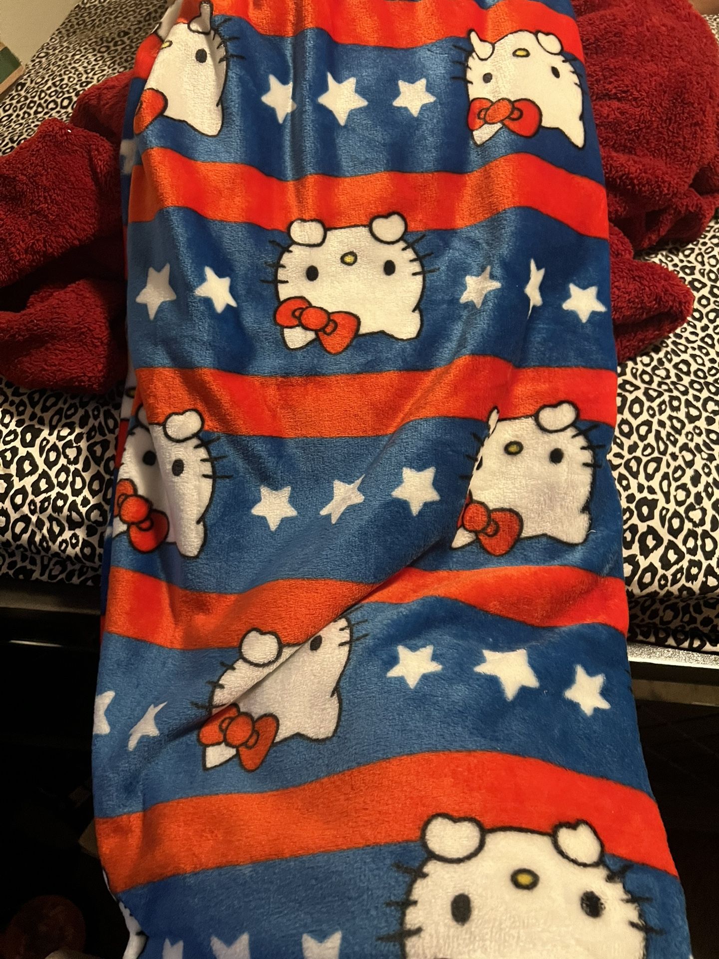Hello Kitty Blanket