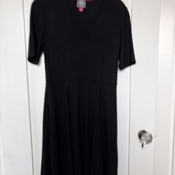 Women’s black dress size M