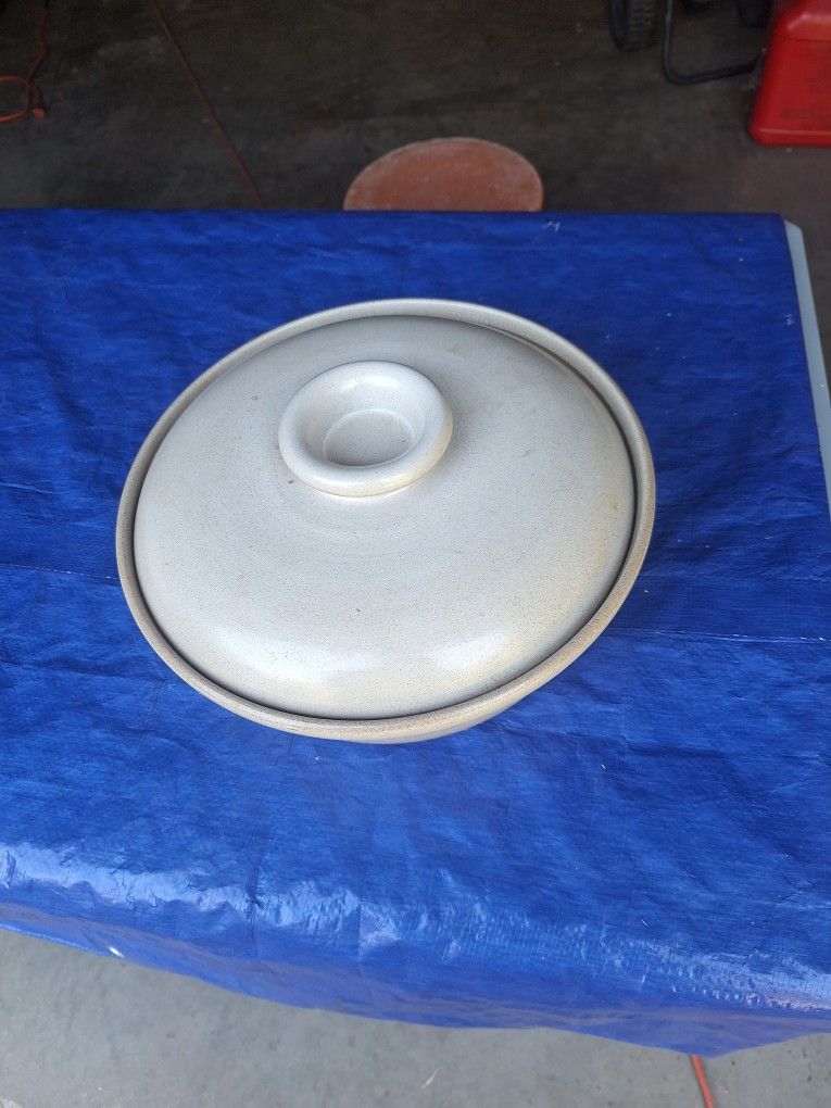 Vintage Edith Heath Ceramic Pottery Large Casserole Bowl with Lid