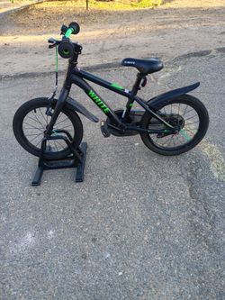 White 16 In Kids Bike