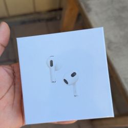 AirPods Gen 3 