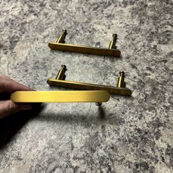 Vanity Cabinet Handles 