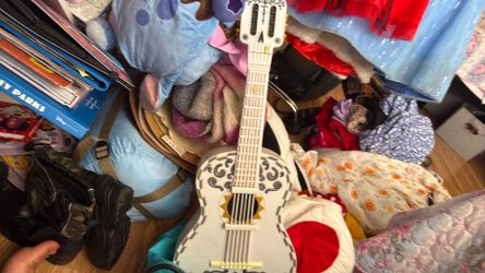 Disney official Coco guitar