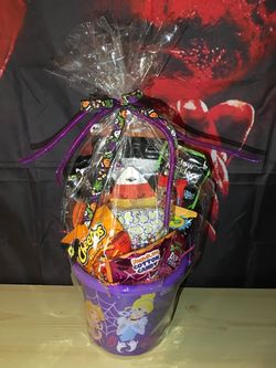 Kids Halloween Spooky Basket