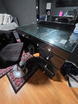 Black vanity