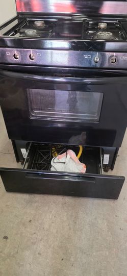 Fridgeraire Gas Stove.