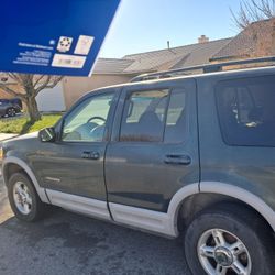 2002 Ford Explorer