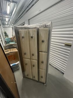 Dresser