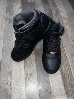 Air Force 1 black hightop
