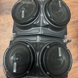 Memphis Speakers 