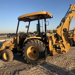 2007 John Deere TLB 