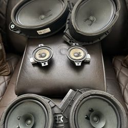 Vehicle Speakers 