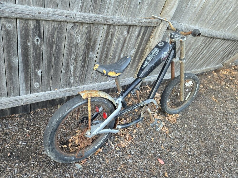 JASSE JAMES bike 2006...150$ Or Best Offer..can Bevturn Into Little Bike..