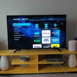 Sharp 4k Ultra HD Roku TV