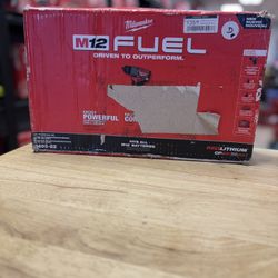 M12 FUEL 12V Lithium-Ion Brushless Cordless 1/2 in. Drill Driver Kit with 4.0Ah and 2.0Ah Battery and Soft Case