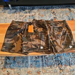 Young La Mens Extra Large Pair Of 2 Army Sweat Pant Shorts 