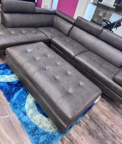 Ibiza Sectional With Ottoman 